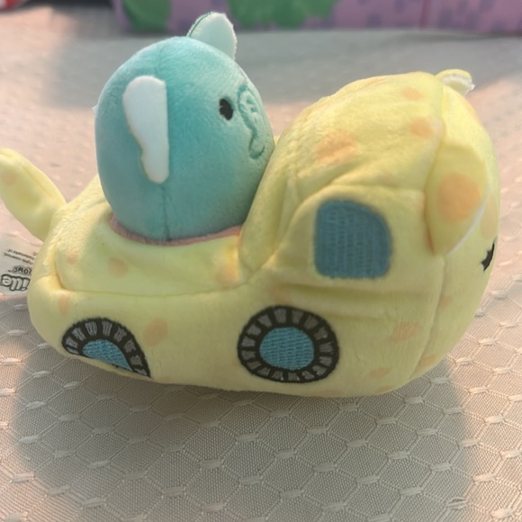 Squishmallow Squishville Diego with Lexi Car Vehicle BNWT Kellytoy - Picture 2 of 5
